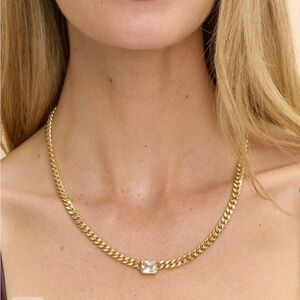 Stella & Dot Bezel Station Necklace brand new in packaging nvr worn! Offer!